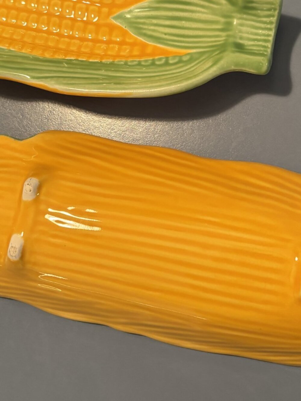 Vintage Ear of Corn on the Cob Serving Dishes/Plates Holders - Picture 2 of 2
